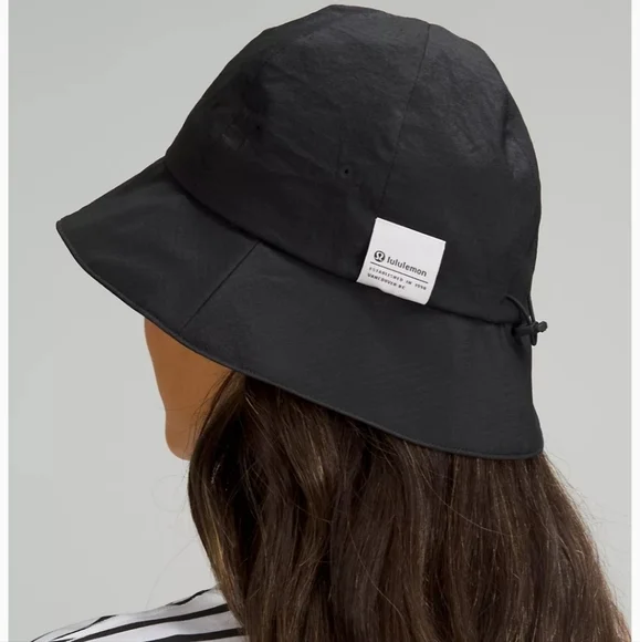 ULTRA-LIGHTWEIGHT Bucket Hat - Picture 5 of 7